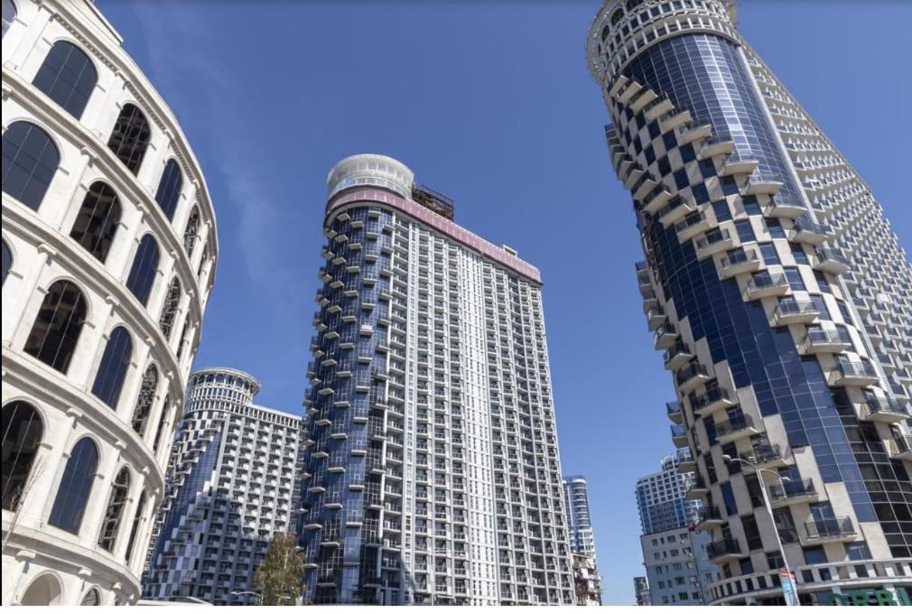 Apartment Orbi Lux Батуми Екстериор снимка
